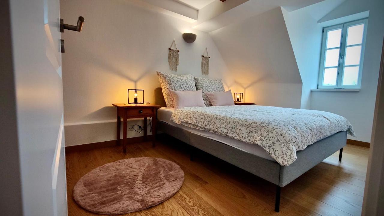 One Apartment'S⎢Neu+Zentral⎢Alberstplatz⎢Altbau Кобург Экстерьер фото